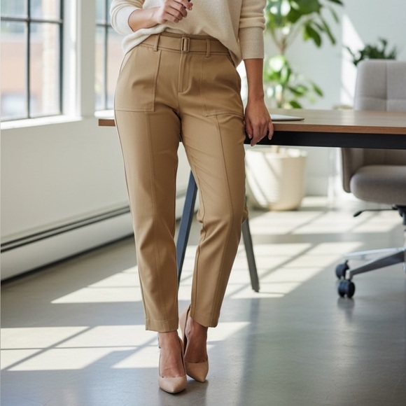 🍌Banana Republic 🍌 Cargo-esque Tan Dress Pants - Picture 2 of 7